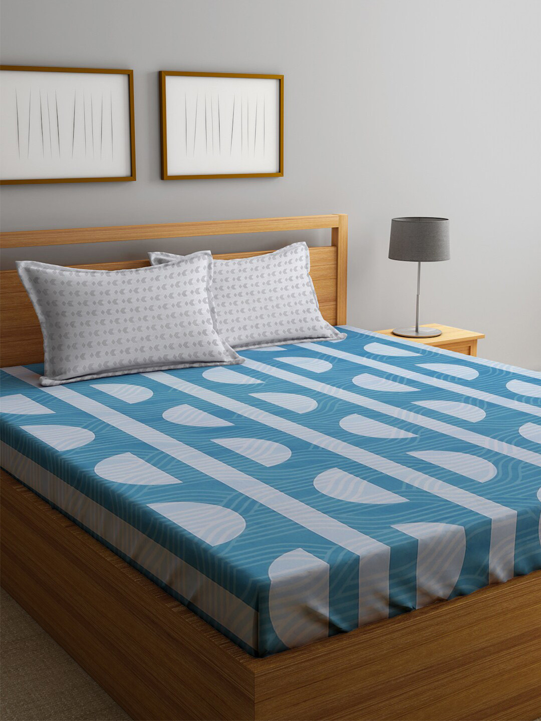 KLOTTHE Royal Passion Blue Geometric Polycotton Skin-Friendly 300 TC Fitted King Fine Bedsheet with 2 Pillow Covers-98 x 89 inches