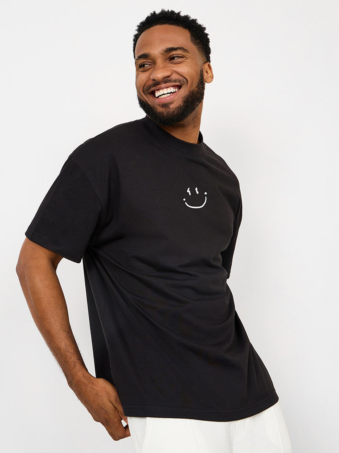 Styli Round Neck Relaxed Fit T-shirt