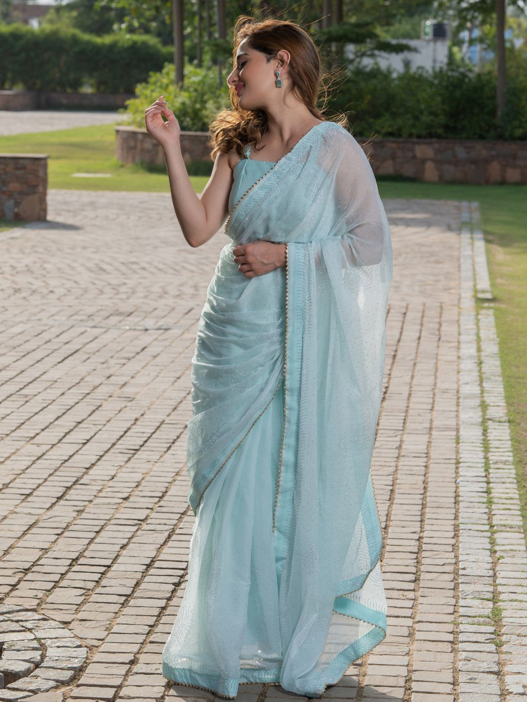 HOUSE OF JAMOTI Beads and Stones Embellished Saree