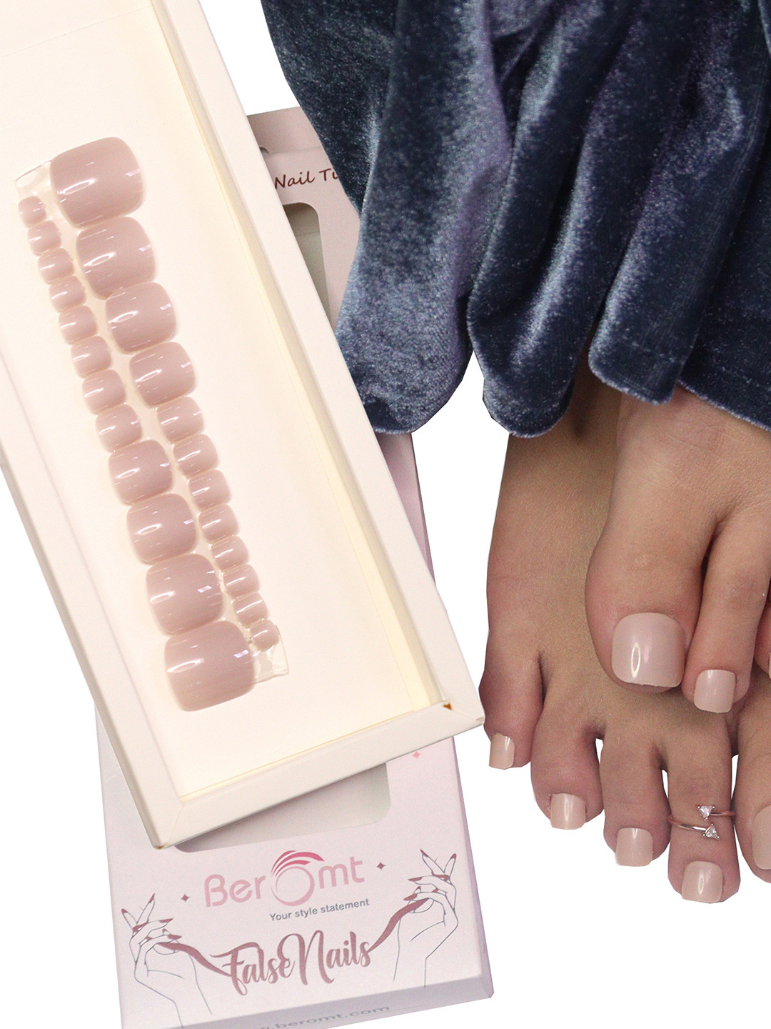 BEROMT 12 Pcs Long-Lasting False Toe Nails with Kit - Shade 272