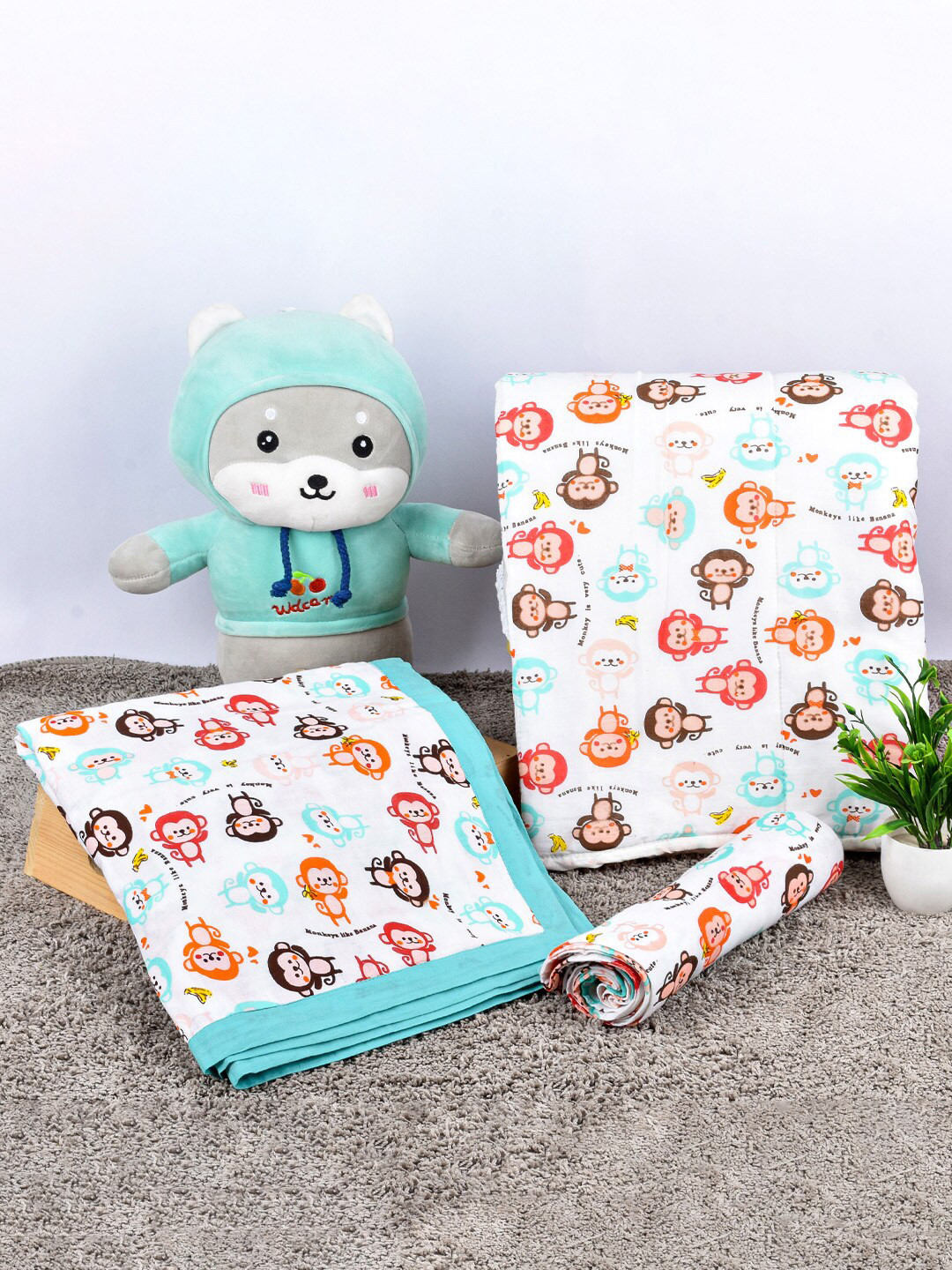 Moms Home Kids White & Red 3 Pieces Organic Cotton Baby Bedding Set