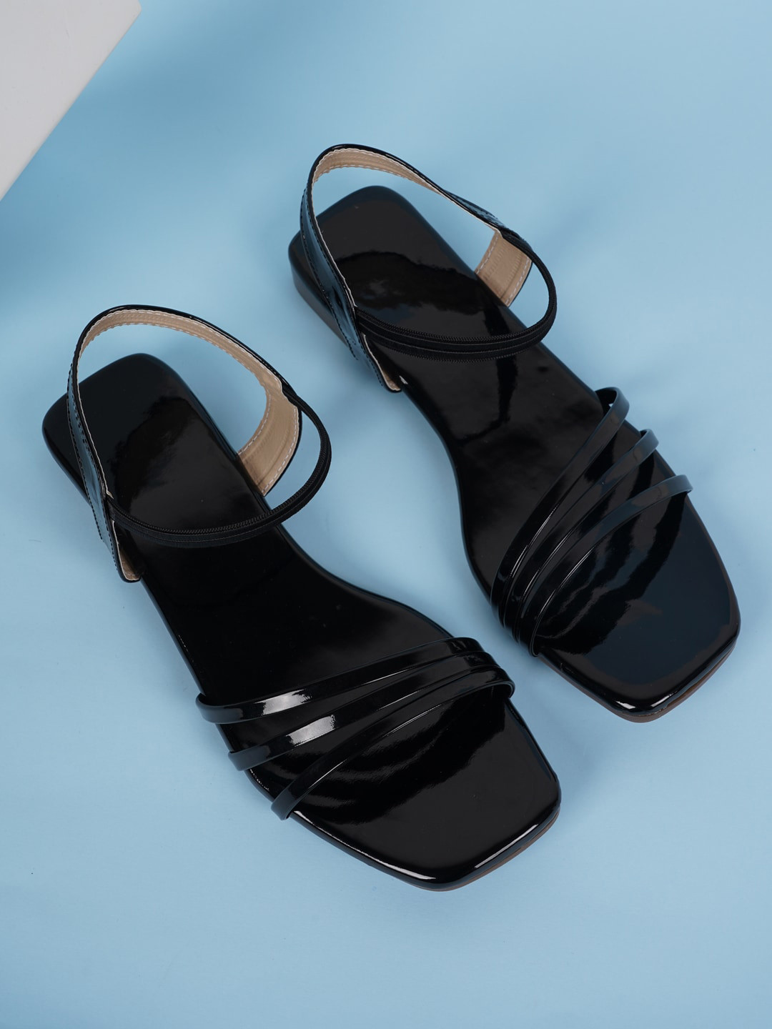 SAPATOS Strappy Open Toe Flats With Backstrap
