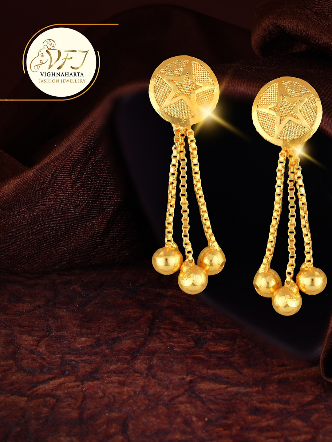 Vighnaharta Gold-Plated Floral Studs With Removable Chain