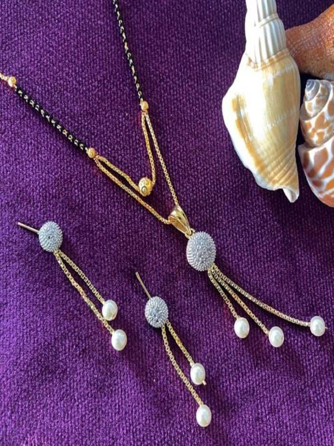 JEWEL WORLD Gold Plated Mangalsutra With Earrings