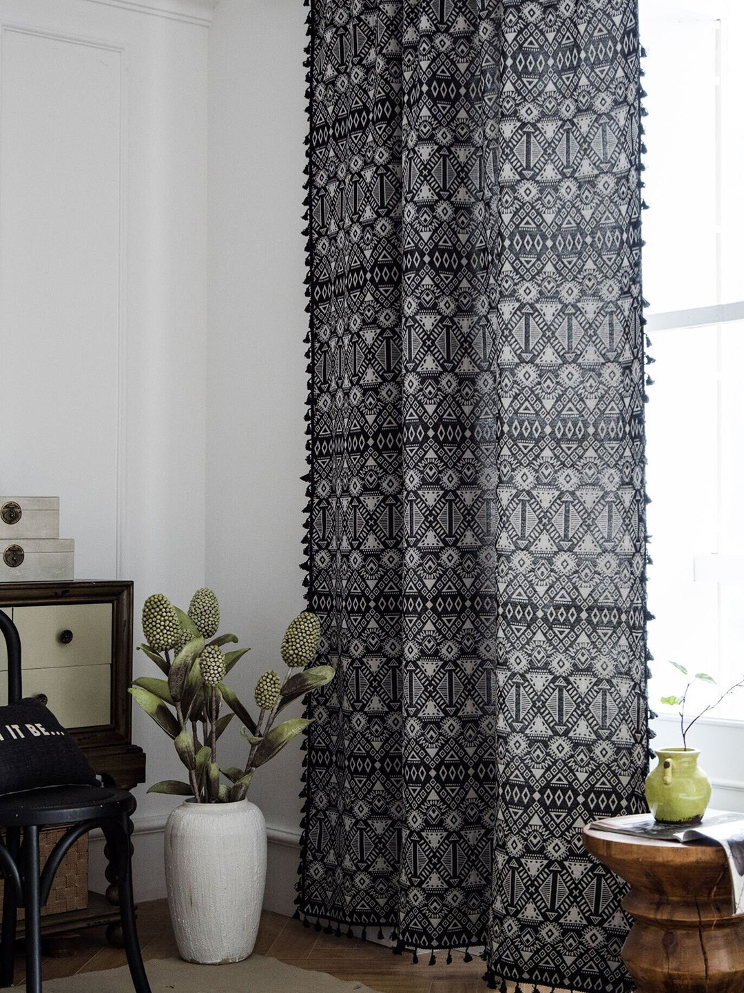 Huesland Black & White Geometric 1 Piece Cotton Room Darkening Door Curtain
