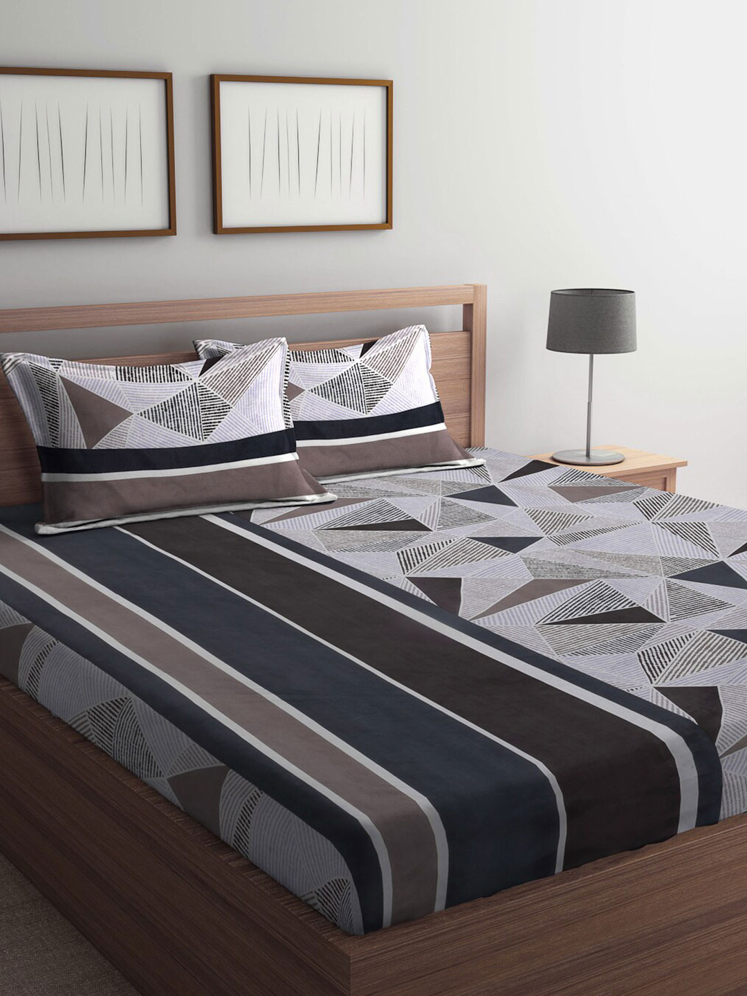 KLOTTHE Book Fold Grey Geometric Cotton 300 TC Fitted King Fine Bedsheet with 2 Pillow Covers-98 x 87 inches