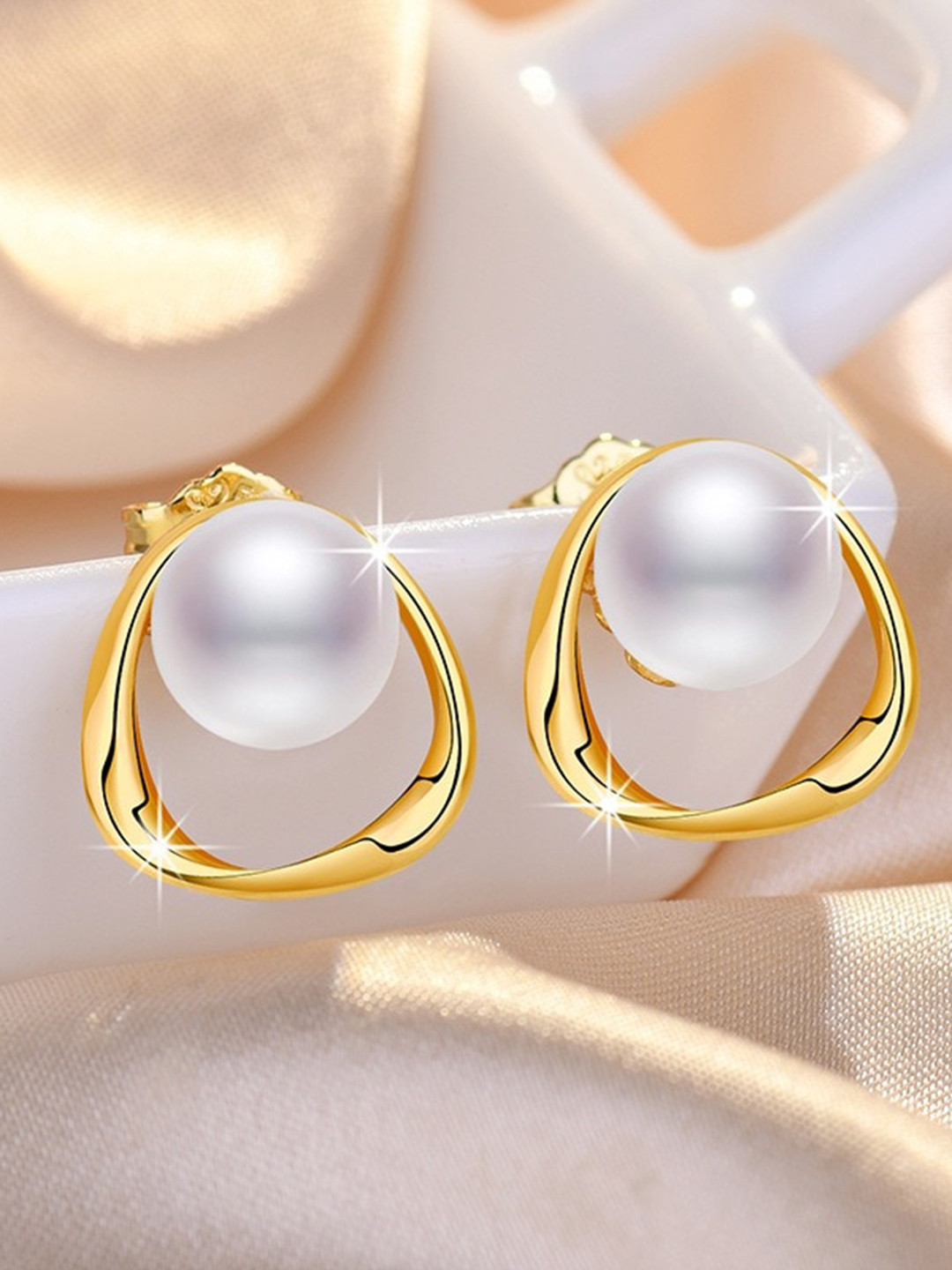 MYKI Gold-Plated Contemporary Pearls Studs Earrings