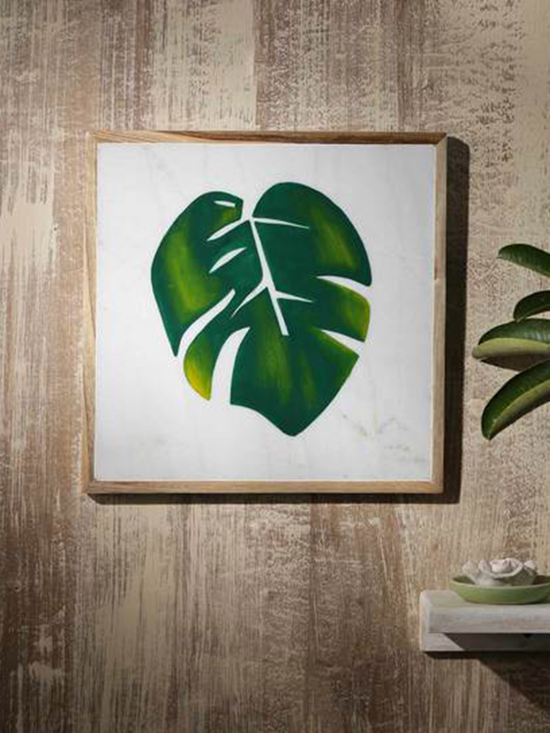POSH-N-PLUSH White & Green Leaf Printed Marble Wall Art