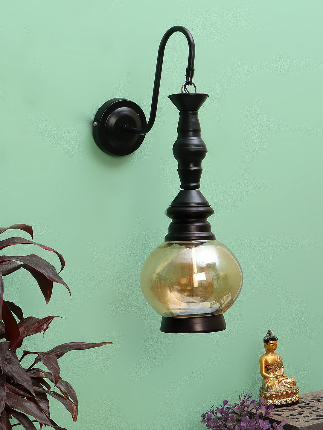 MFD HOME FURNISHING Black Traditional Glass Wall Lamp