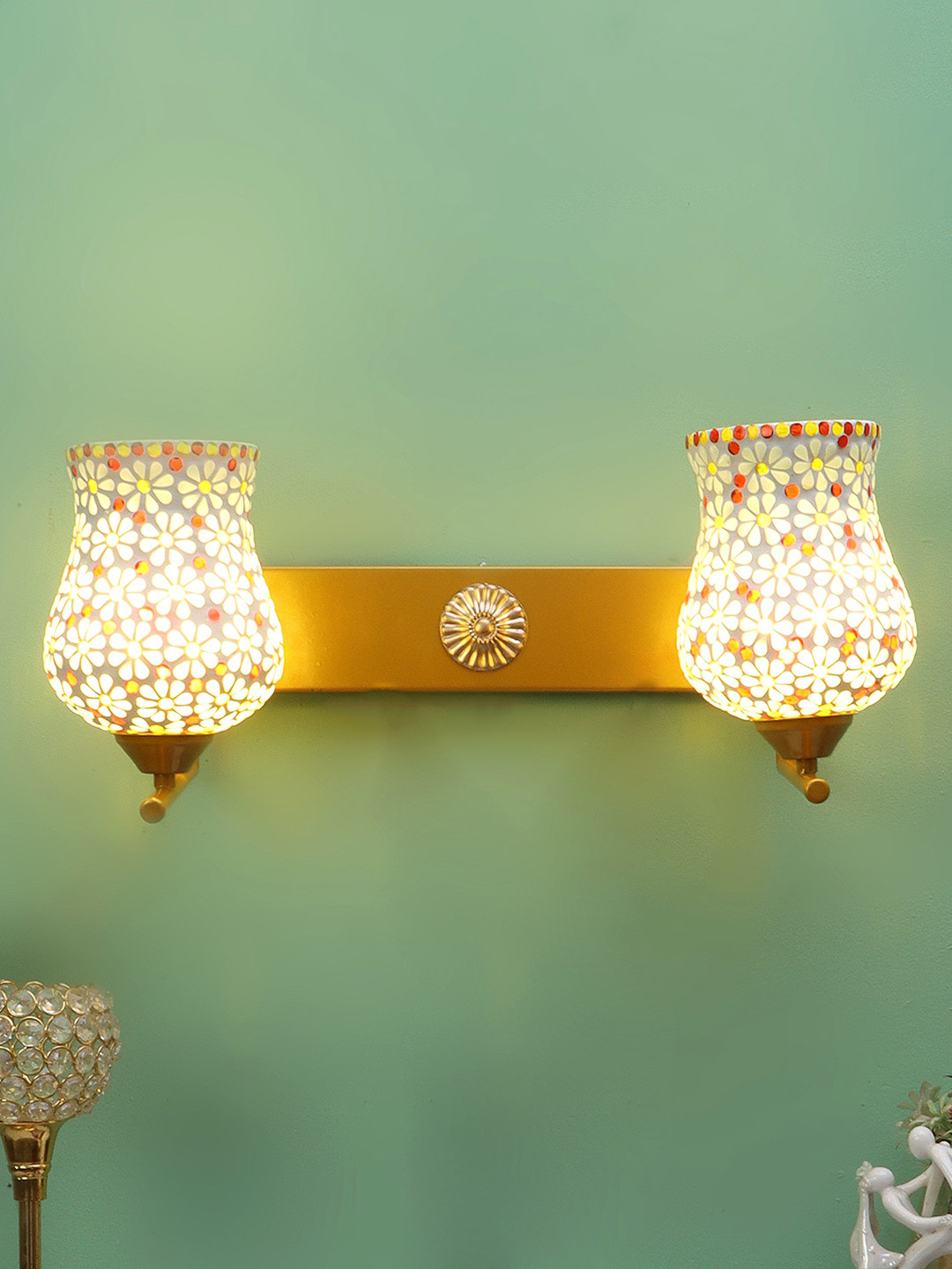 MFD HOME FURNISHING White & Red 2 Pieces Mosaic Design Glass Wall Lamp