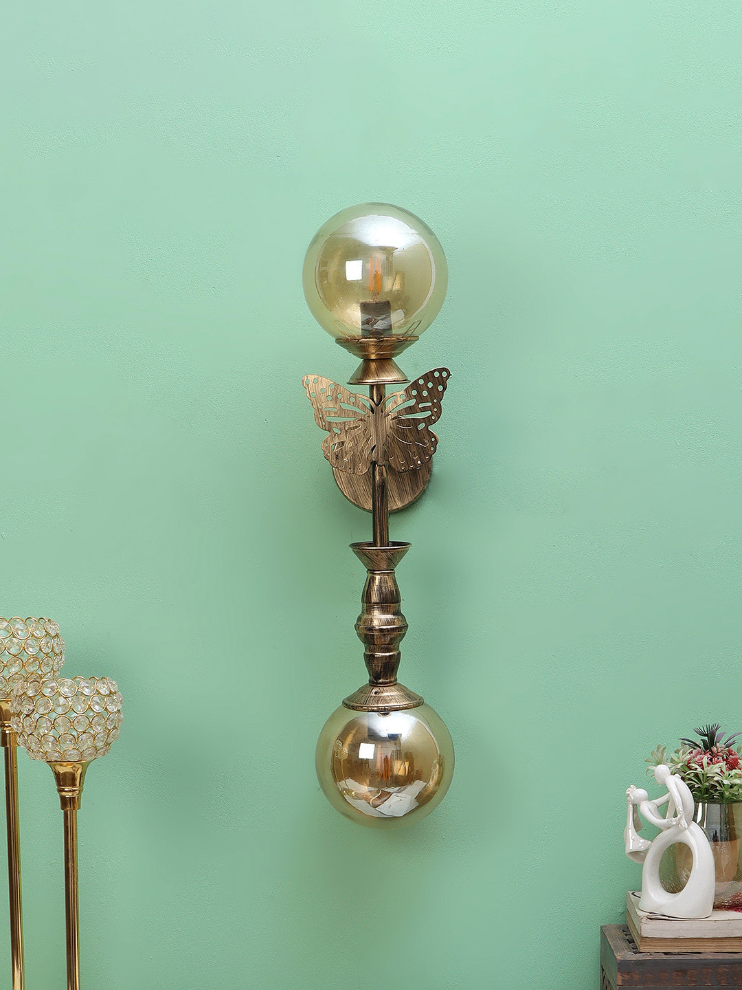 MFD HOME FURNISHING Gold Toned Glass Wall Lamp With Metal Base