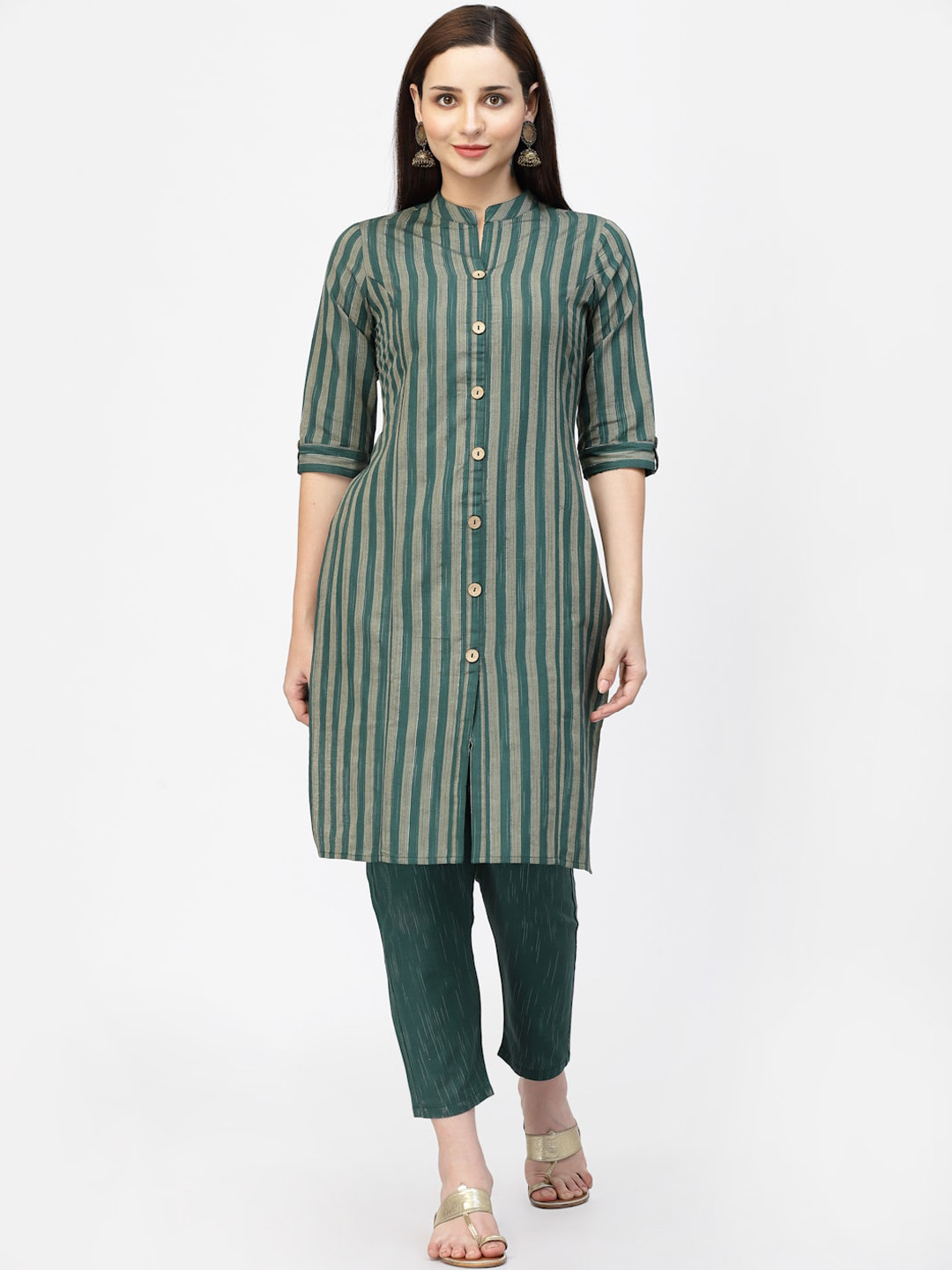 Vastraa Fusion Striped Pure Cotton Kurta With Trousers
