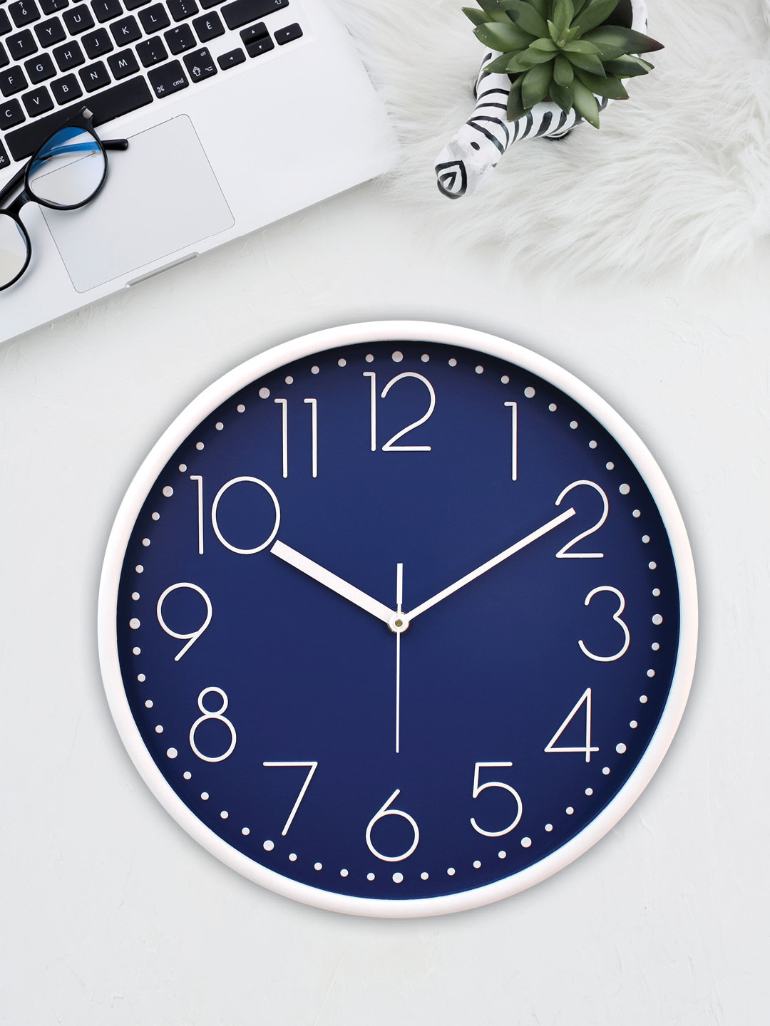 RANDOM Classic & Modern Blue Plastic Silent Clock Round Battery Analogue Wall Clock-30cm