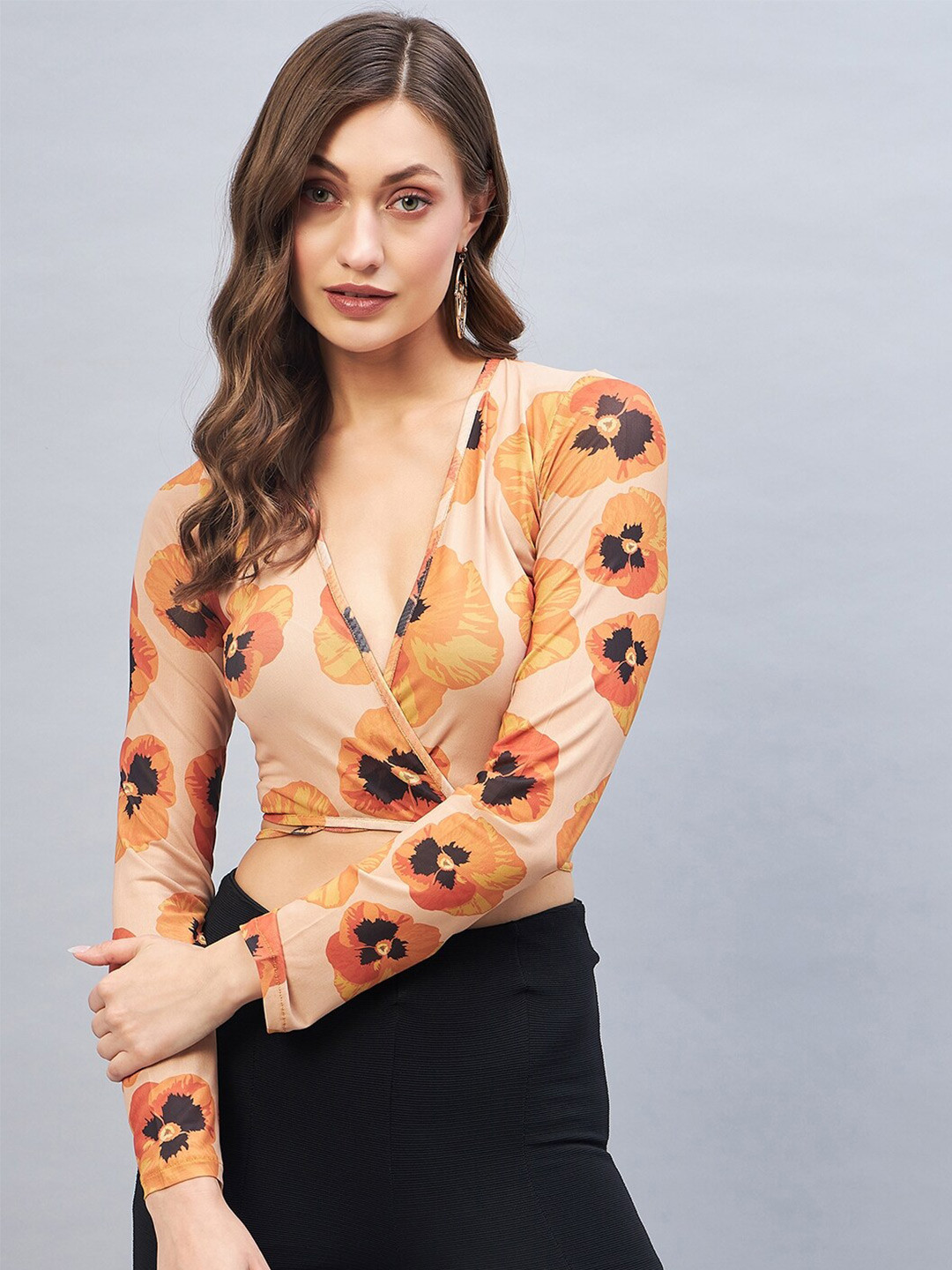 DELAN V-Neck Back Tie-up Floral Printed Wrap Crop Top