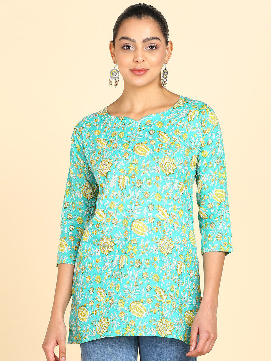 VAHSON Floral Printed Pure Cotton Kurti