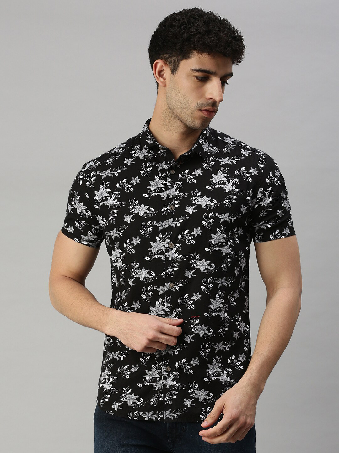 SHOWOFF Premium Floral Printed Cotton Casual Shirt