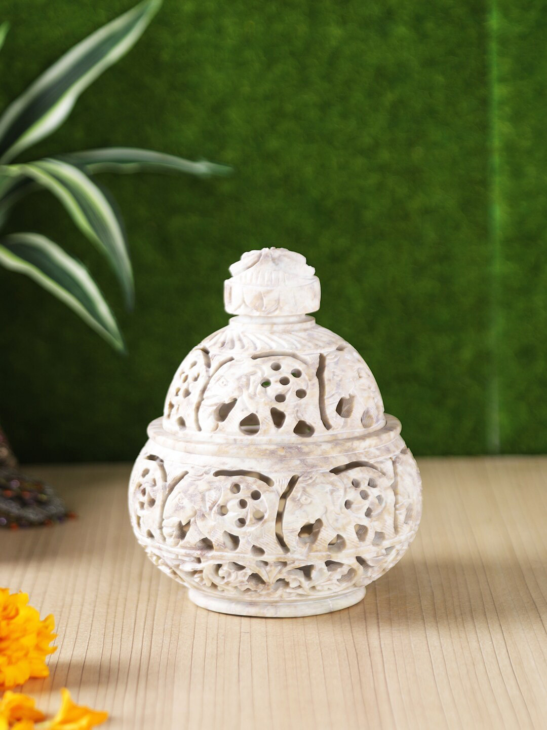Aapno Rajasthan Grey Textured Soapstone Tealight Holder