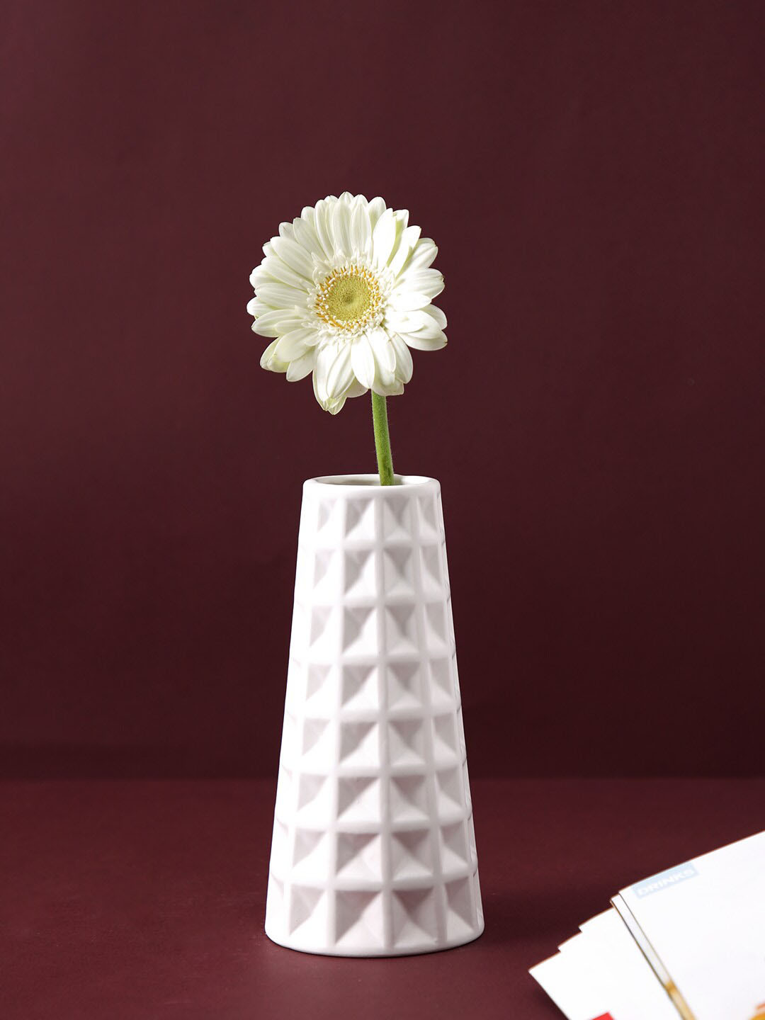TAYHAA White Waffle Design Ceramic Vase