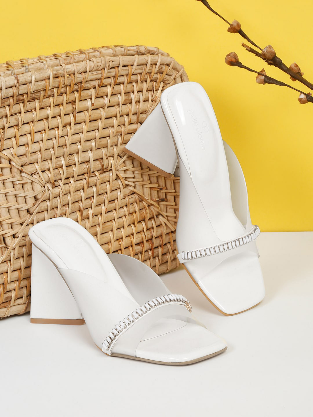 pelle albero Embellished Open Toe Block Heels