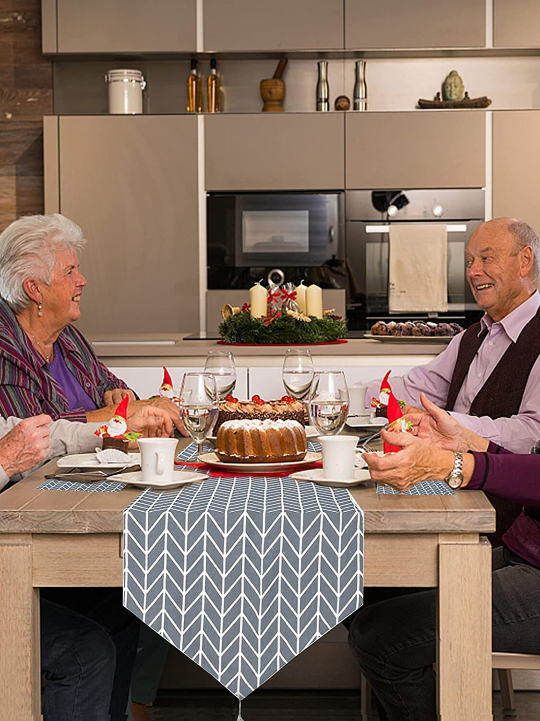 HOUSE OF QUIRK Blue & White 5 Pcs Geometric Cotton Linen Table Runners & Table Placemats