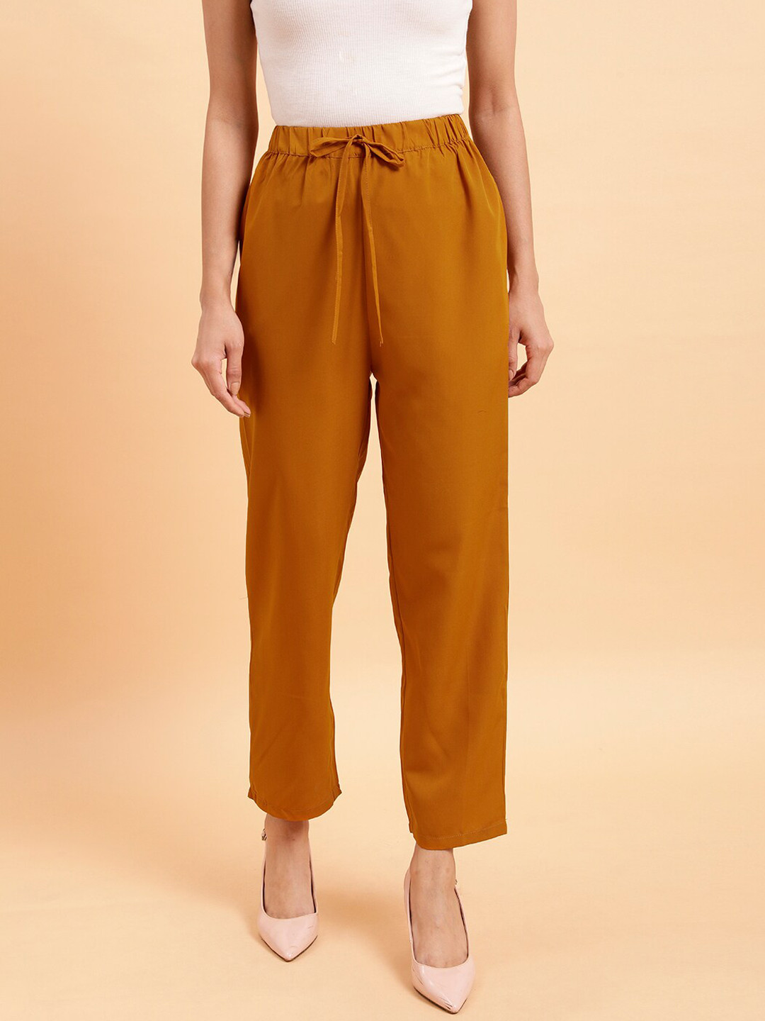 MINT STREET Women Mid-Rise Regular Trousers