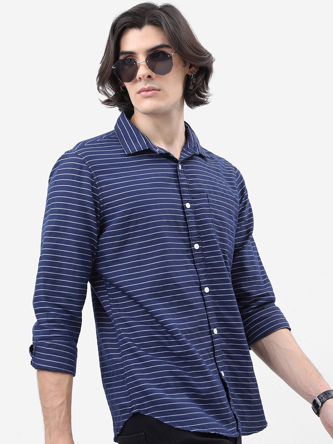 HIGHLANDER Navy Blue Horizontal Striped Slim Fit Casual Shirt