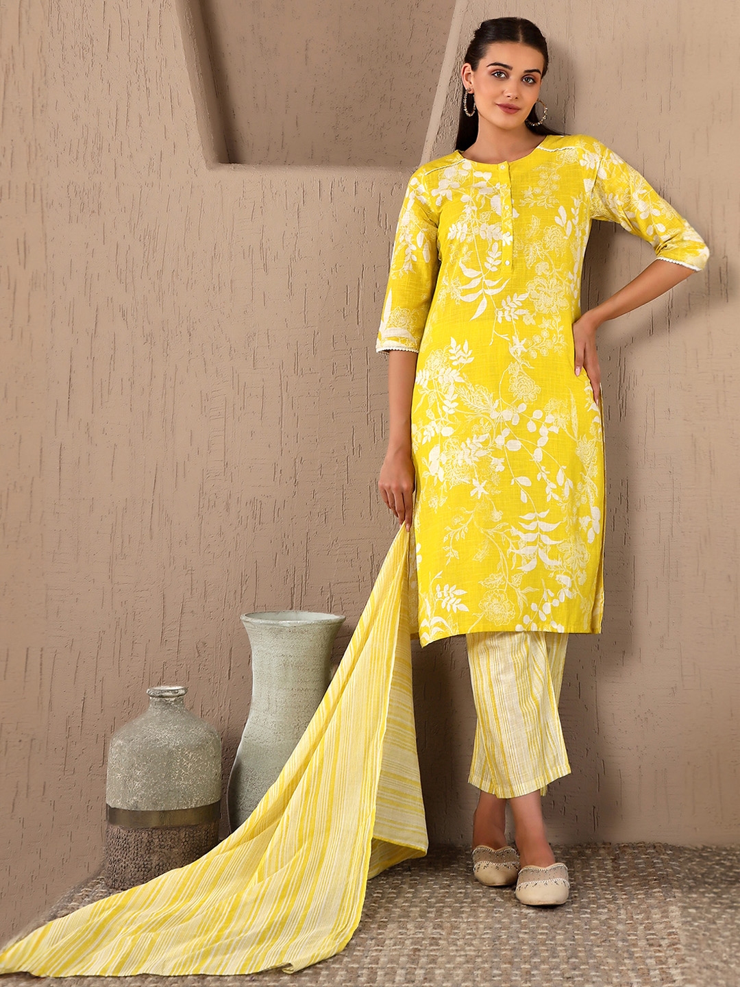 W women kurta on sale