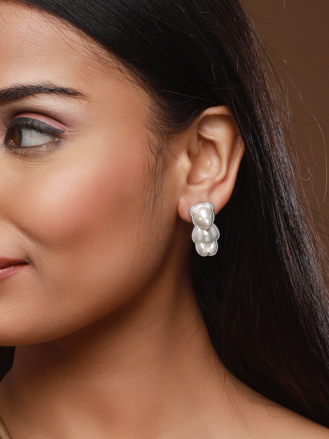 DressBerry Silver-Plated Bear Studs Earrings