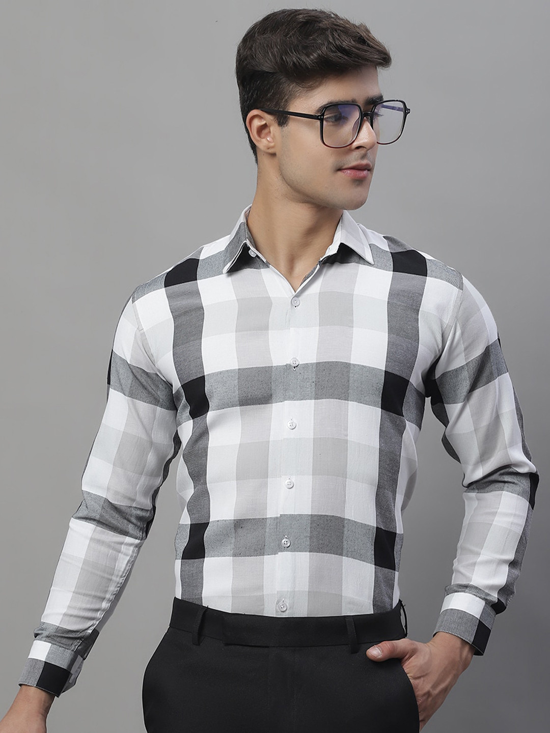 JAINISH Classic Checked Spread Collar Cotton Formal Shirt