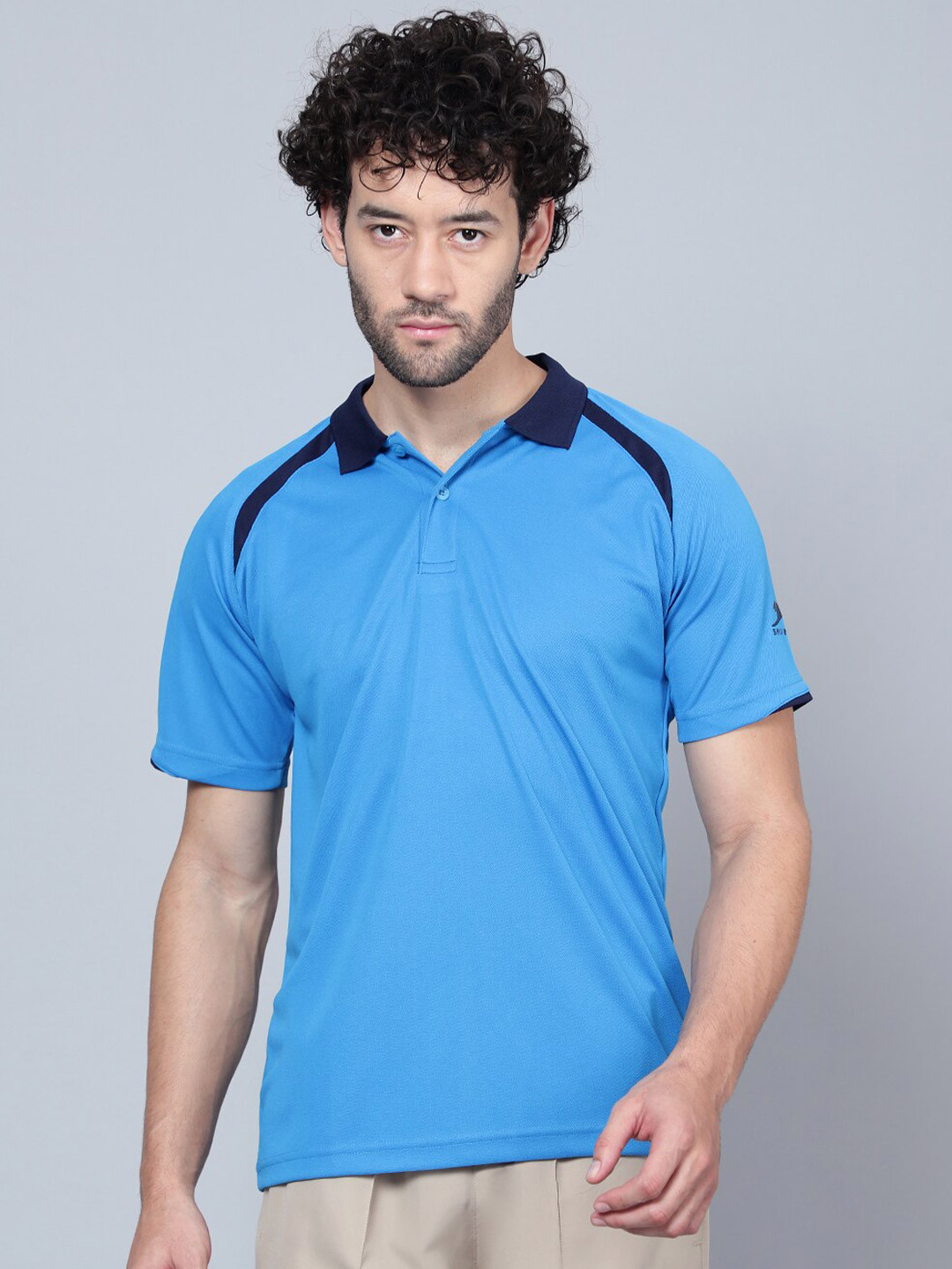 Shiv Naresh Men Blue Polo Collar Pockets T-shirt