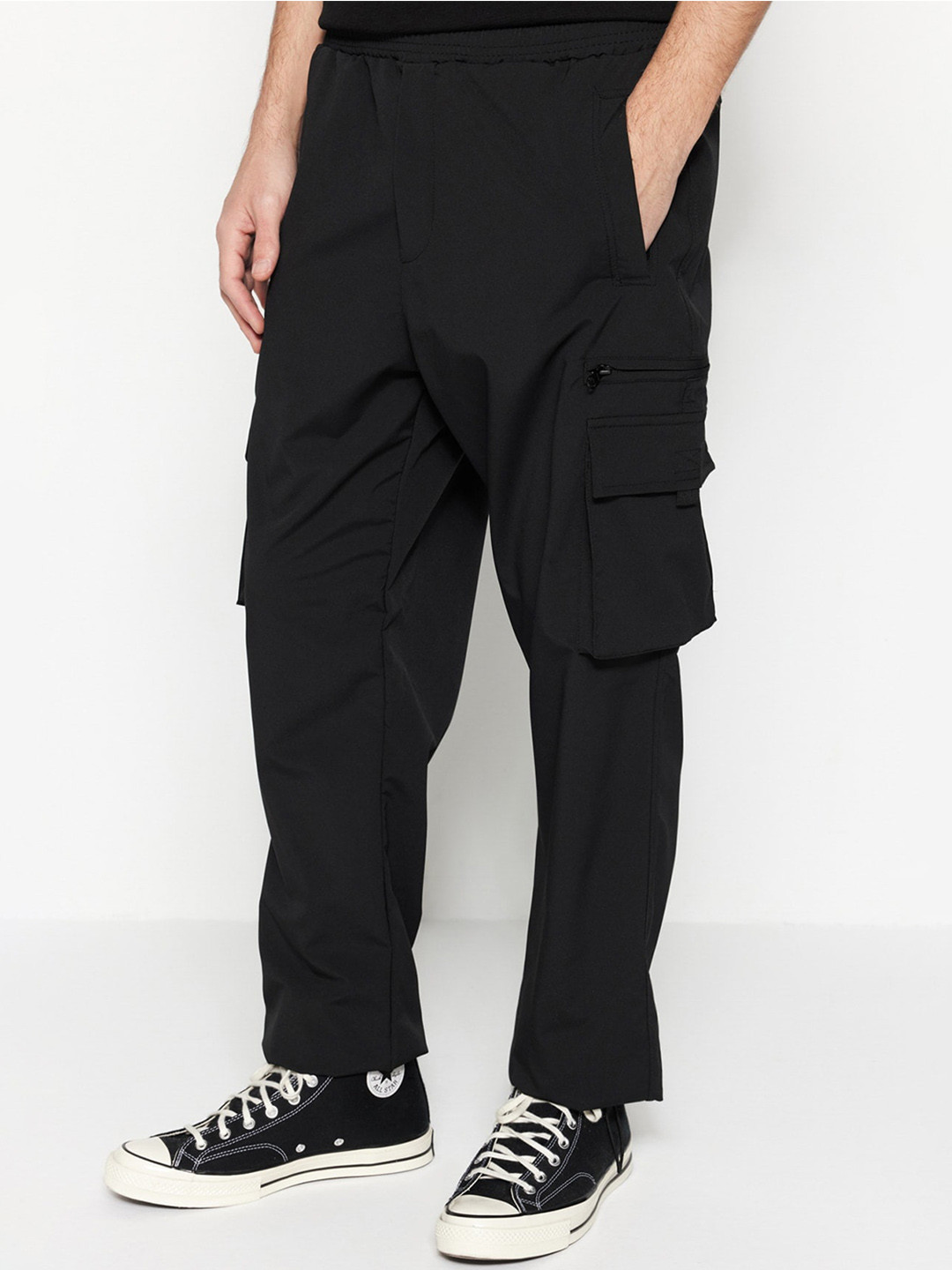 Trendyol Men Mid-Rise Casual Cargos Trousers