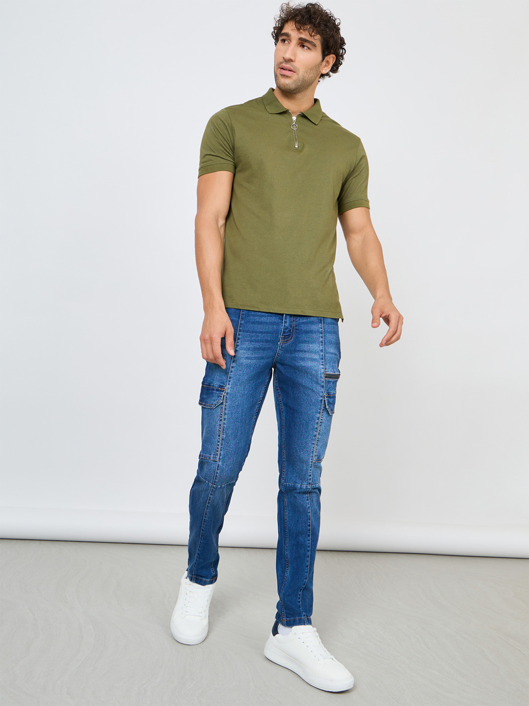 Styli Men Slim Fit Cargo Jeans With Panel Detail