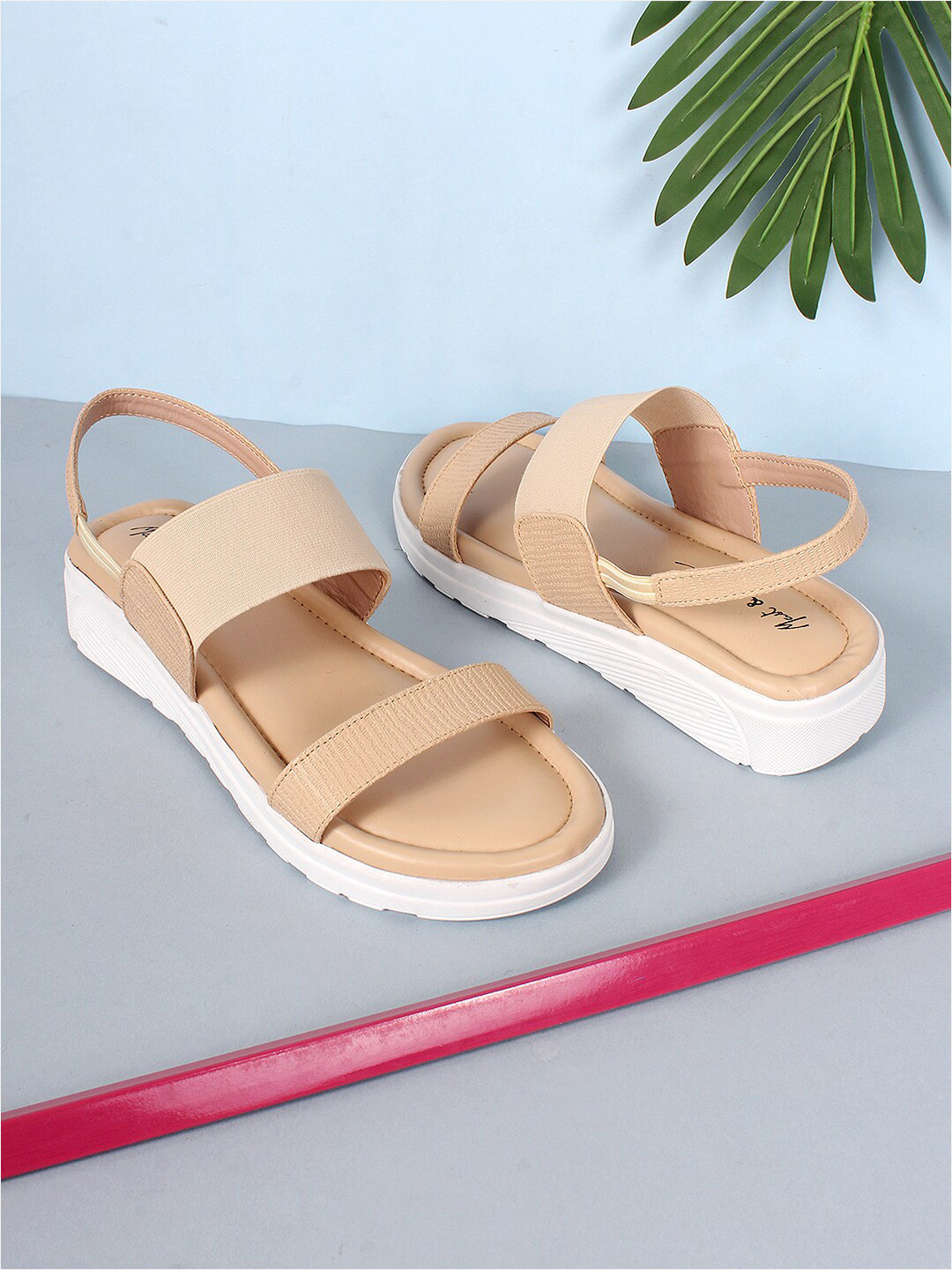 Mast & Harbour Beige And White Textured Comfort Heels