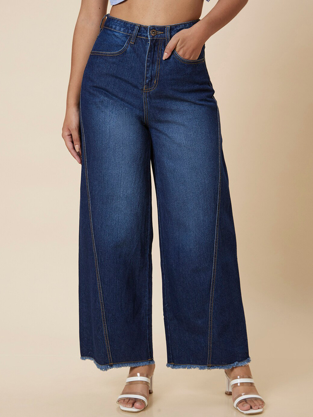 Globus Women Blue Mid-Rise Wide Leg Fit Light Fade Whiskers Jeans