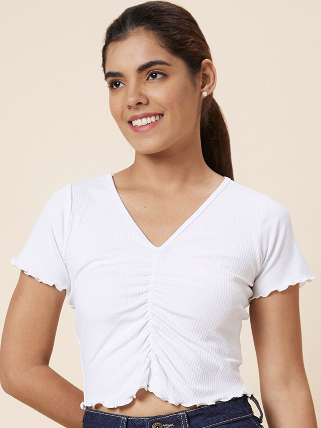 Globus White V-Neck Ruched Crop Top