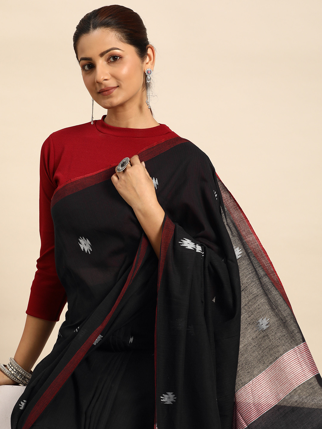 Taavi Pure Cotton Jamdani Saree