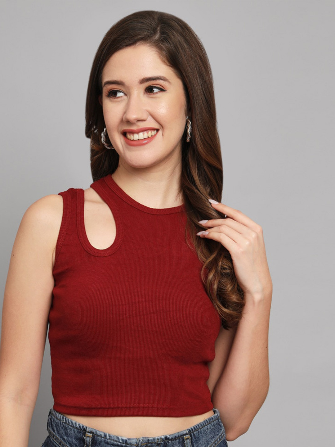 Funday Fashion Sleeveless Fitted Crop Top