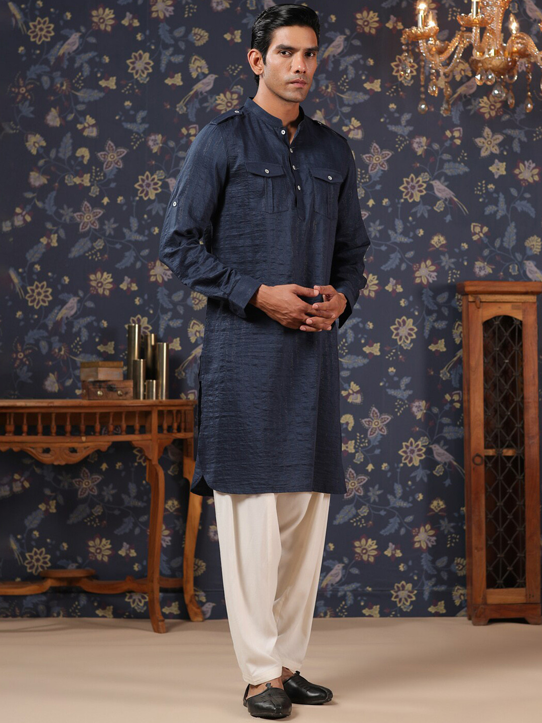 House of Pataudi Ethnic Motifs Woven Design Pathani Kurta With Pyjama