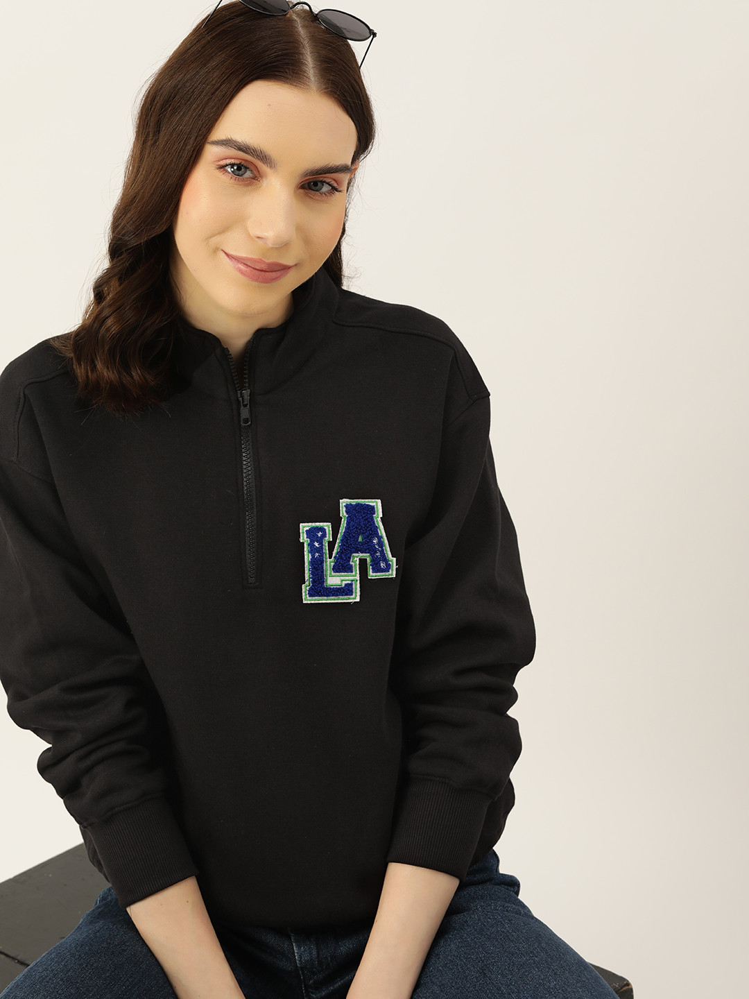 DressBerry Women Appique Detail Dropped-Shoulder Sleeves Sweatshirt