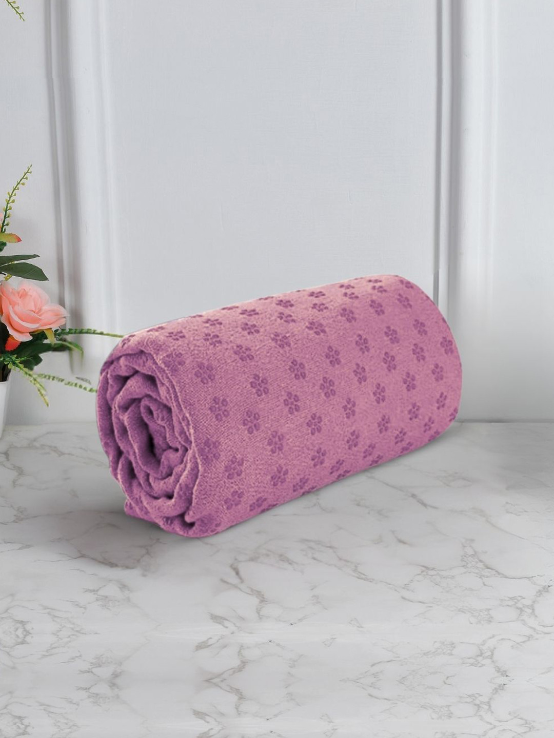 Black gold Pink & Black Printed Premium Microfiber Yoga Mat Towel