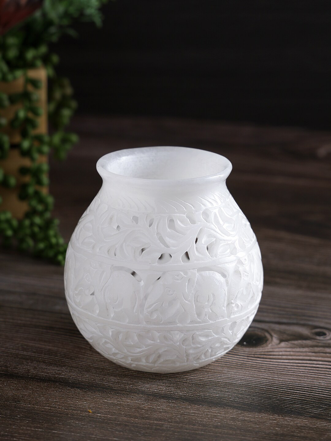 Aapno Rajasthan White Patterned Matki Shaped Tealight Holder
