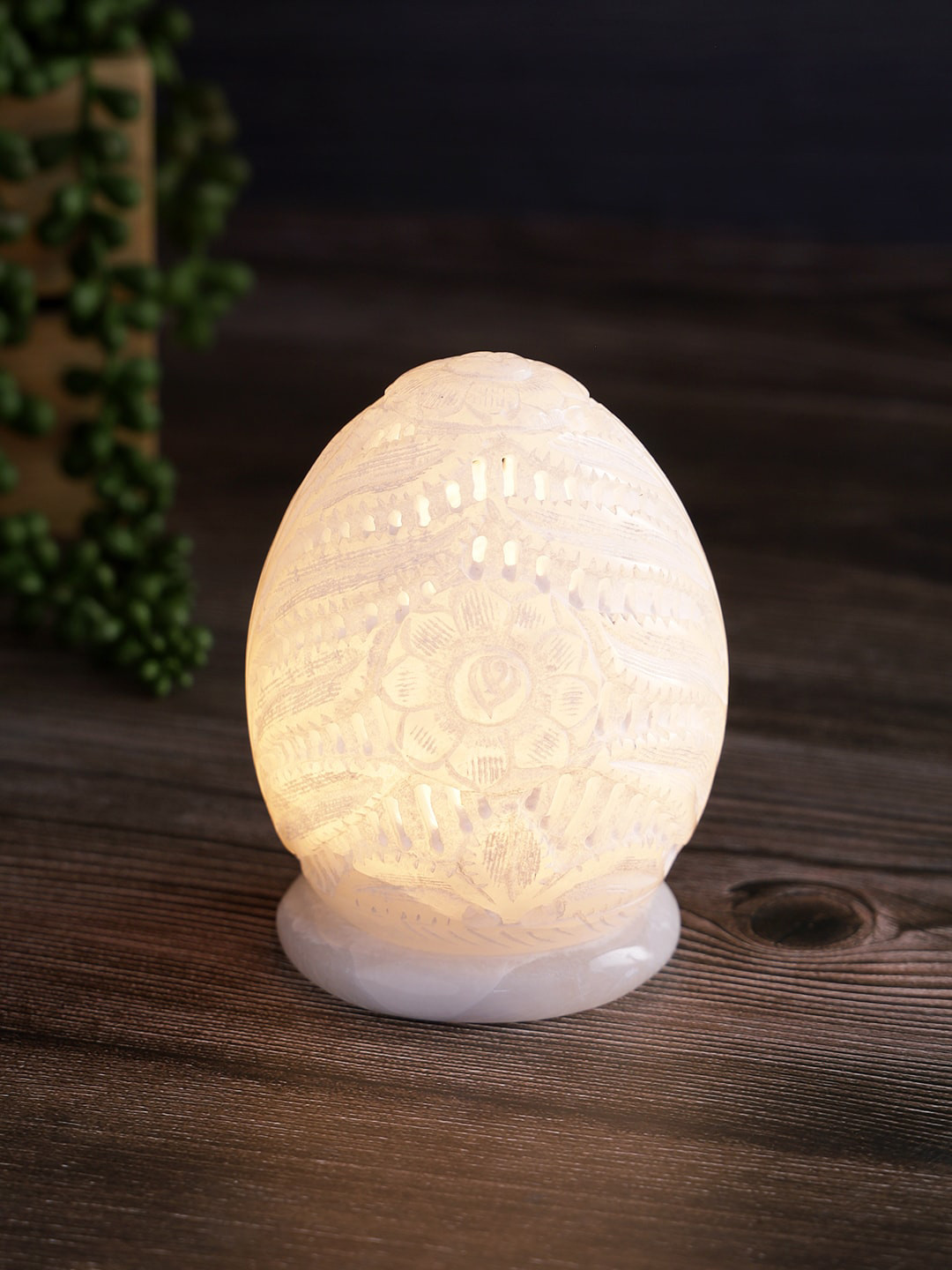 Aapno Rajasthan White Textured Tealight Candle Holders