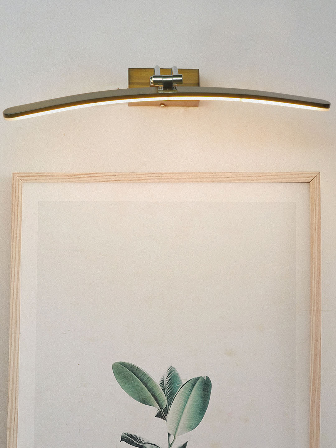 Fos Lighting Golden Curved Antique Wall Lamp