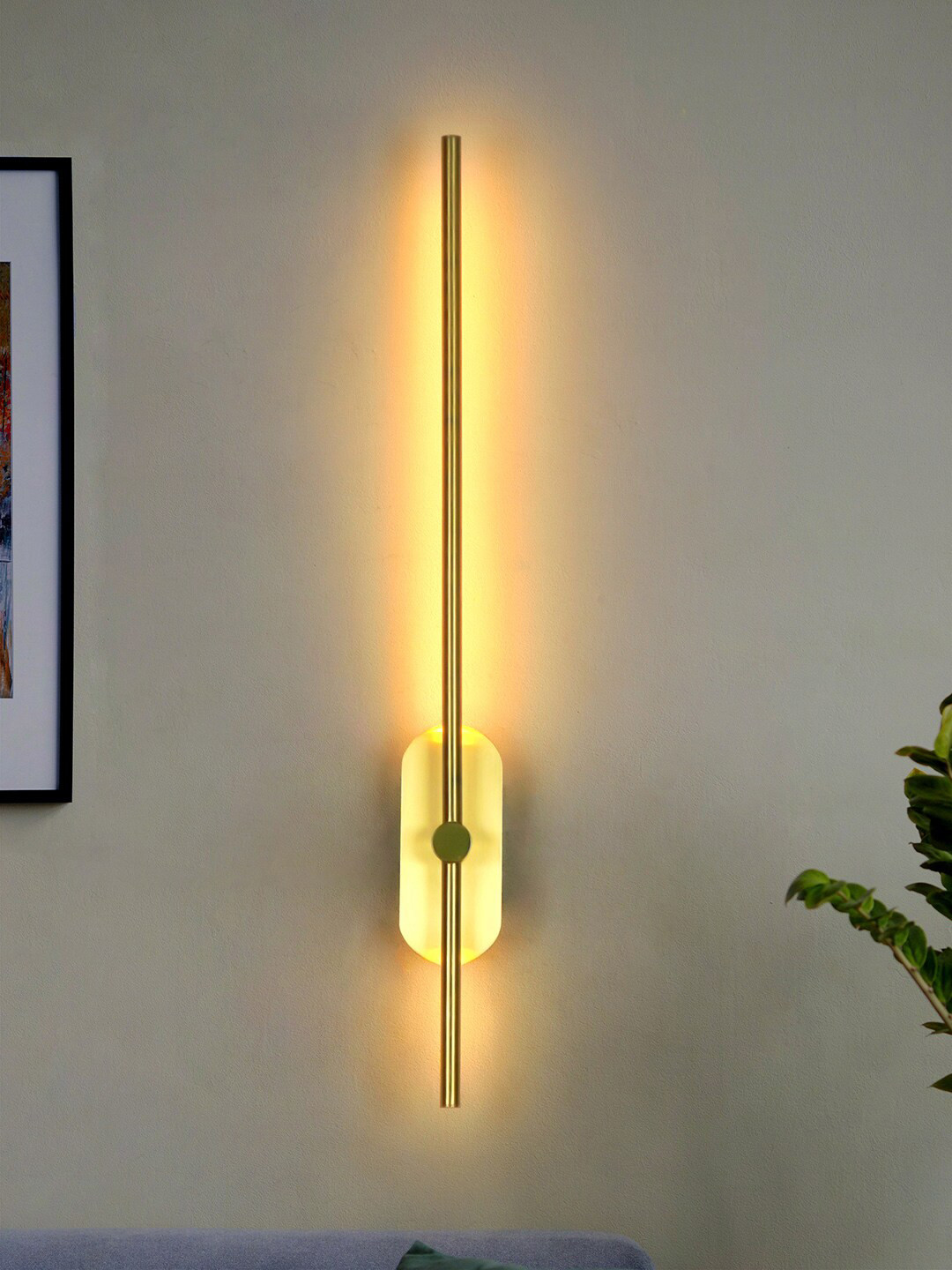 Fos Lighting Gold-Toned Bar Wall Lamp