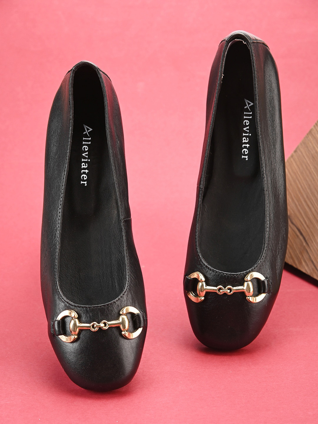 Alleviater Buckled Leather Ballerinas