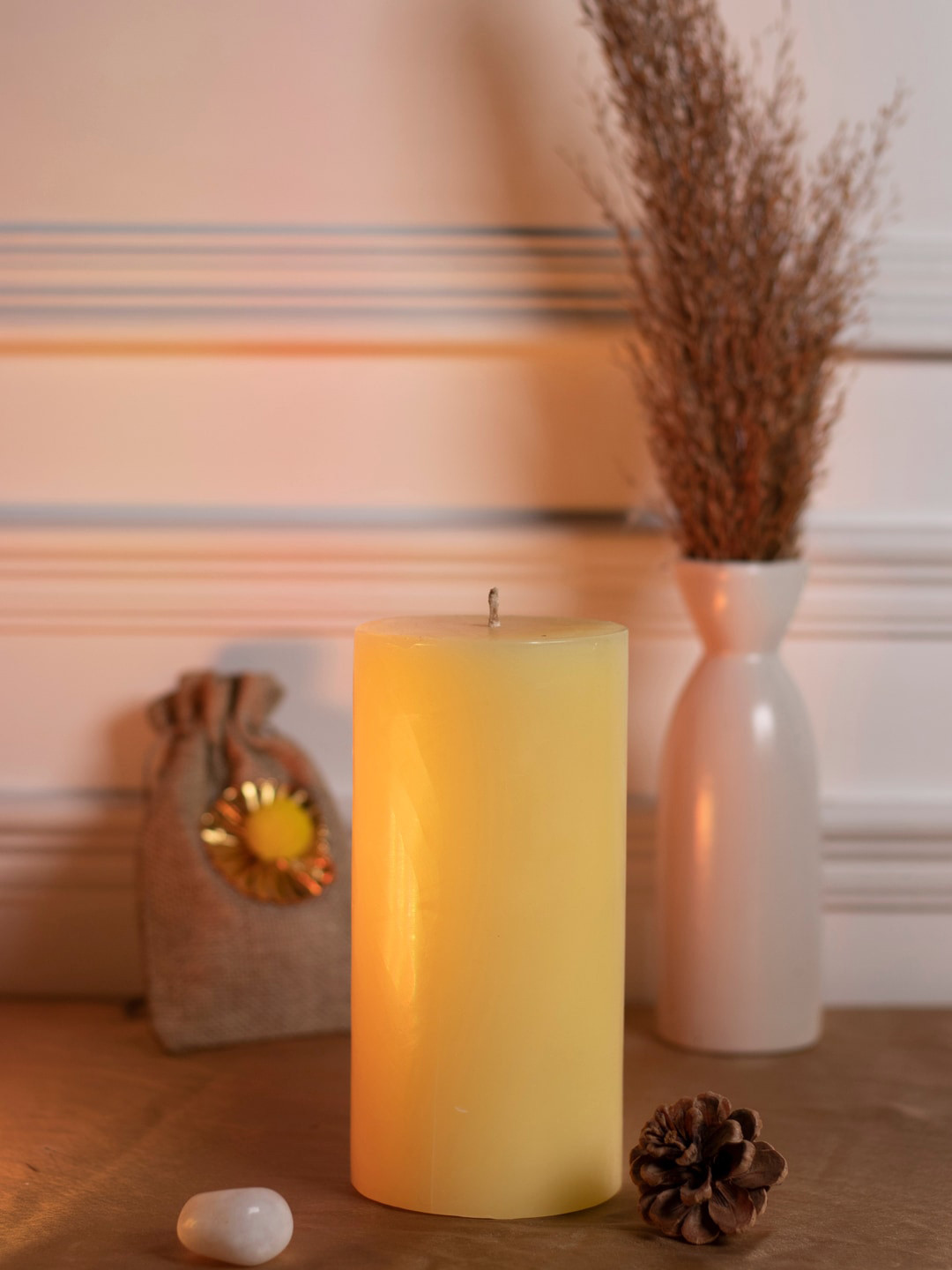 Dhrohar Arabian Mystique 1 Wick Ivory Coffee Solid Geometric Regular Pillar Candles