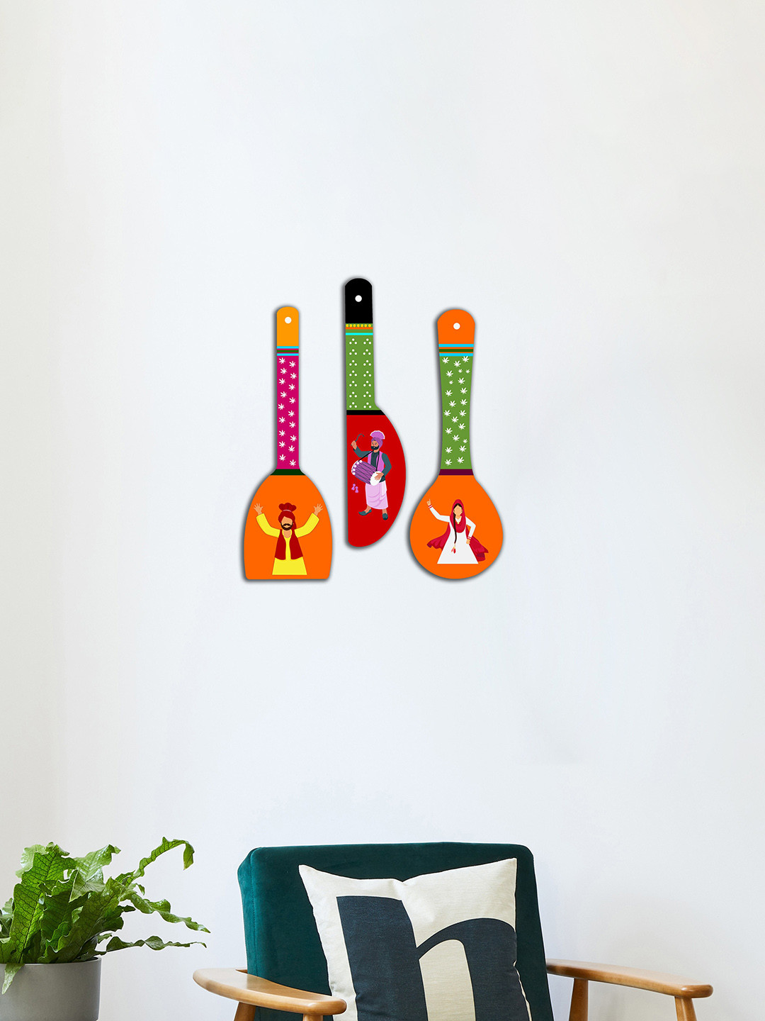 SAF Spoon Shape Punjabi Bhangra Art MDF Pine Wood Matte 3Pcs Wall Hangings-17In