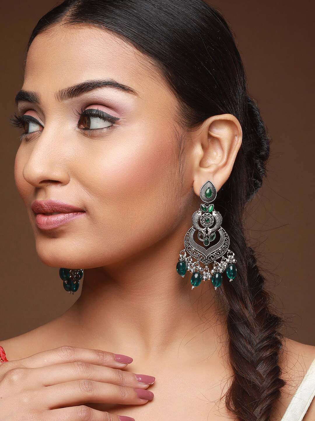 Sangria Green Silver-Plated Kundan-Studded Earrings