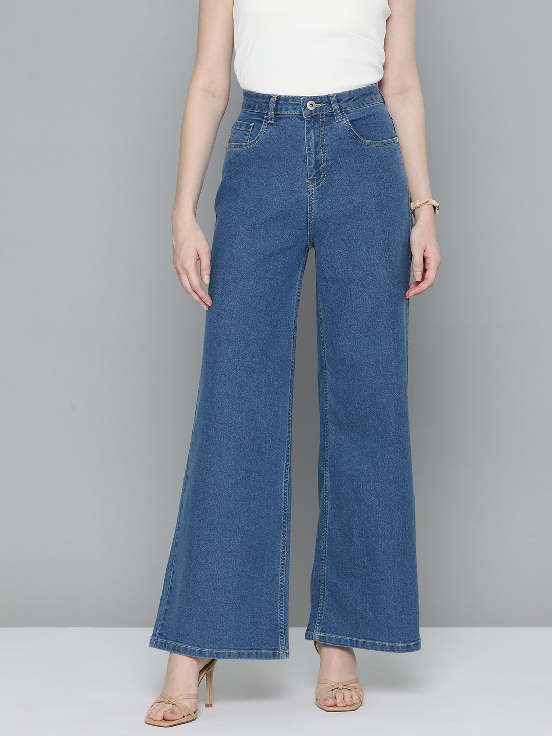 Chemistry Flared Jeans