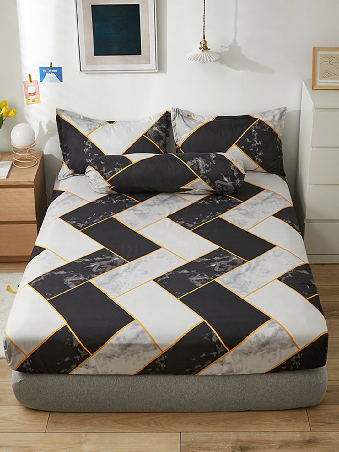 JC HOME Live Beautiful Grey Geometric Polycotton 150 TC Fitted King Bedsheet with 2 Pillow Covers-71 x 79 inches